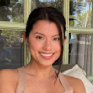 Meet your Posher, Helen